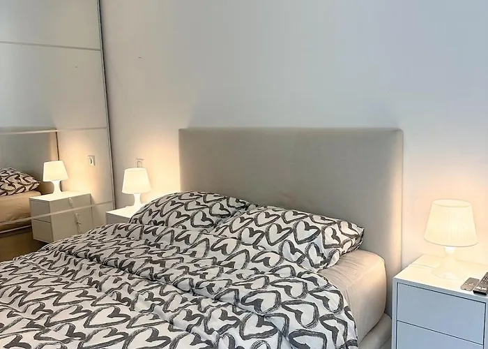 Apartment Spacious, Quiet *