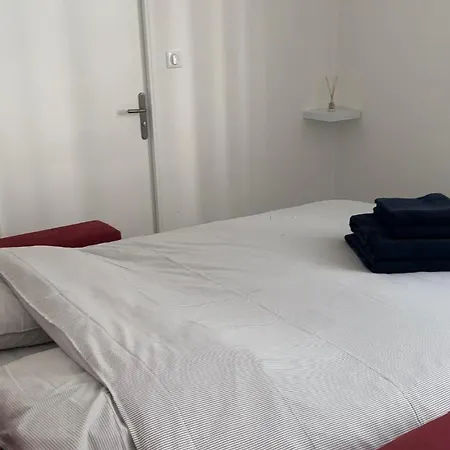 Spacious, Quiet Apartment