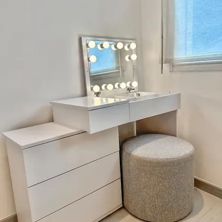 Spacious, Quiet Daire Nice